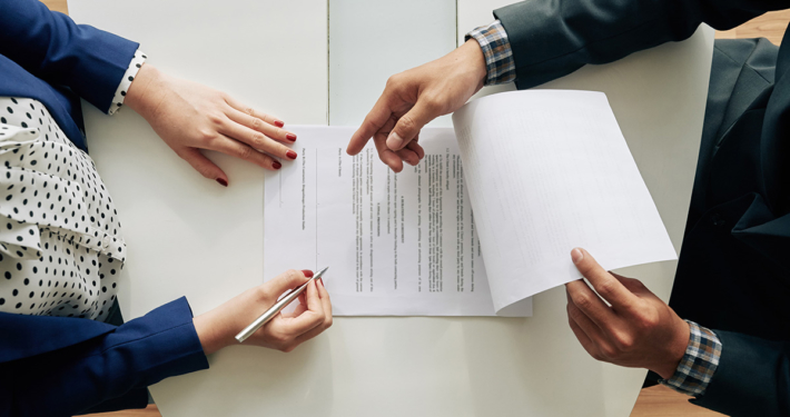 Pourquoi signer votre compromis de vente chez un notaire ?